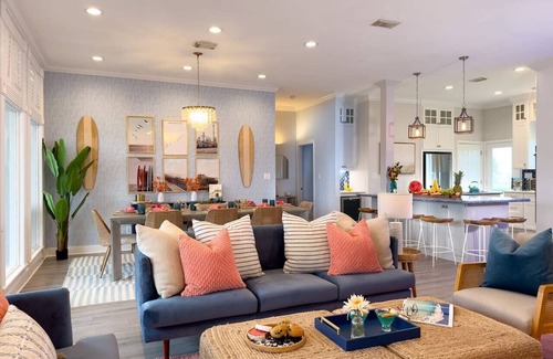 Galveston House | Relaxing Beach Escape – Gulf Views + Hot Tub