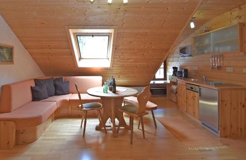 Schleusegrund House | Relaxing Home with Garden