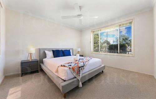 Mount Annan House | Relaxing Poolside House Escape3B