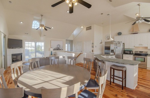 Kitty Hawk House | Relaxing Semi Ocean Front Retreat with Elevator, Private pool and Hot Tub