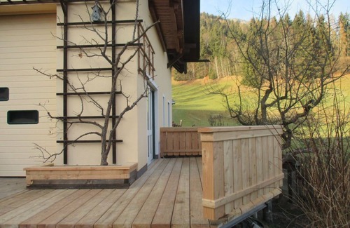 Weissenbach Apartment | Remise - App.with 2 bedrooms; shower, WC - Abenteuerhof Schiefer