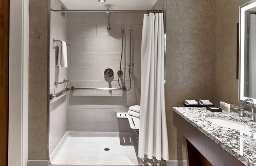 Midtown Hotel | Renaissance Atlanta Midtown Hotel