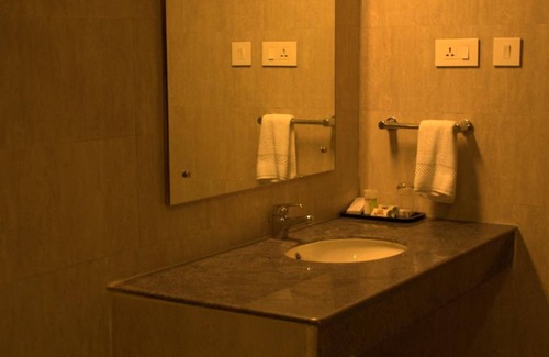 Tirupati Hotel | Renest Tirupati