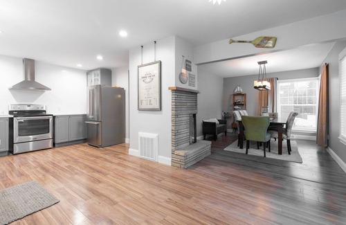 Sister Bay House | Renovated Home with Retro Charm and proximity to Downtown Sister Bay