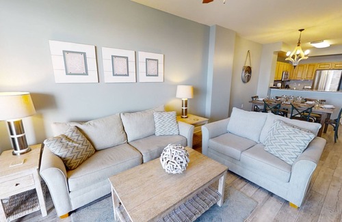Panama City Beach Condo | Renovated Master Gulf View Free Beach Chairs! Free Golf & Activities Daily!