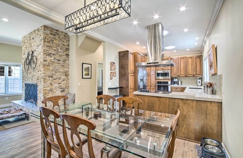 North Bend House | Renovated North Bend Cottage: Near Eateries!