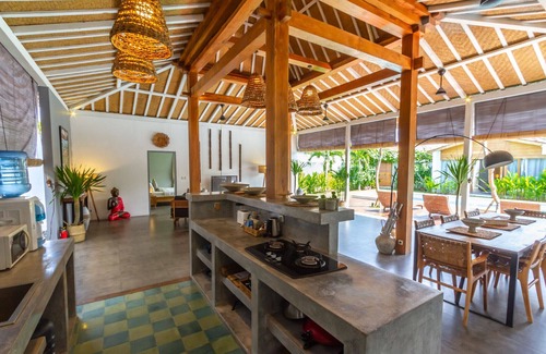 Batubelig Villa | Rent Your 5 Star Private Villa in Seminyak, Bali Villa 1153