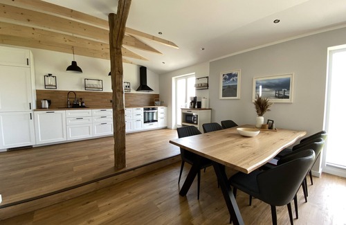 Simonsberg Apartment | Rental-2 Schlafzimmer-Private Bathroom-Countryside view