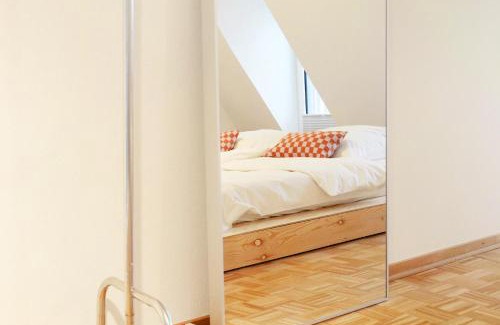 Strausberg Apartment | reoh I Maisonette am See I Malerischer Ausblick I Beamer I Berlin in 30min