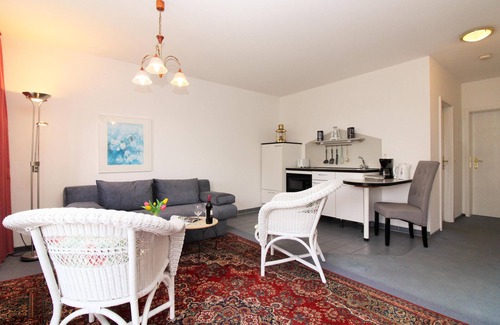 Wischuer Apartment | Res. Wischuer WE 22: friendly and bright 2-room apartment with balcony