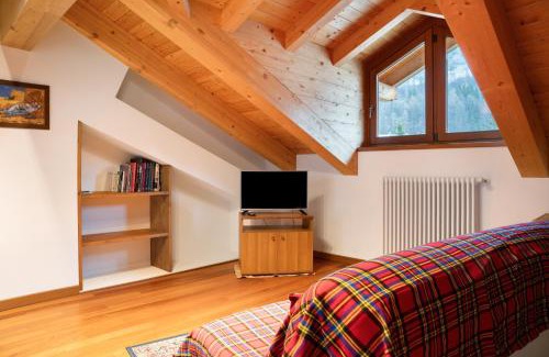 Acceglio Apartment | Residence Chalet Provenzale
