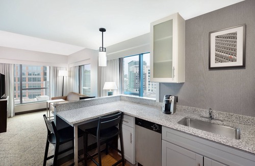 West Fens Hotel | Residence Inn by Marriott Boston Back Bay/Fenway