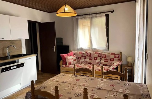 Saint-Jean-d'Arves Apartment | Residence La Chal - Beautiful apartment 42m2 for 4 people