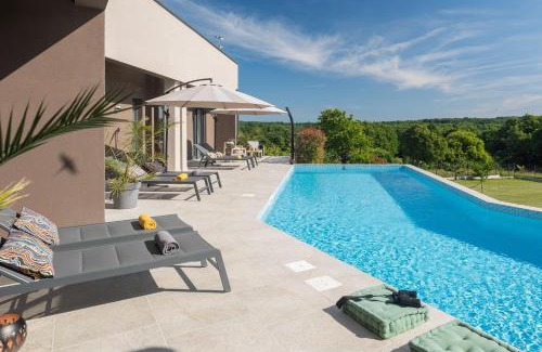Gracisce Villa | Residence Villa Manuela - Batlug