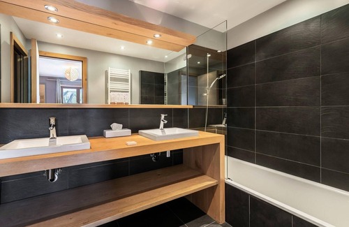 Beranger Ski Chalet | Residence Voland - Chalets for 12 People
