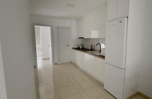 Vecindario Apartment | Residencial Amber II - Apartamento nuevo, amplio y cómodo