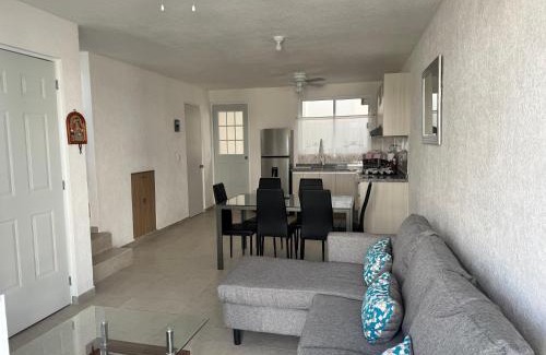 Tlayecac House | Residencial Quetzales