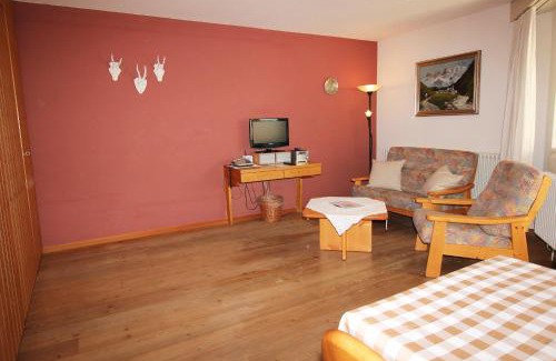 Sils-Maria Apartment | Residenza Lagrev 1 Zimmerwohnung Nr 103 - Typ 12B - 1 Etage - Süd