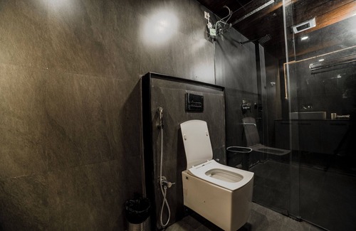 Neora Hotel | Resort Trimurti