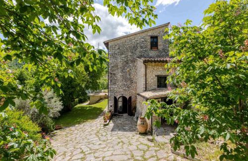 Precetto Villa | Respiro Umbria, Villa with Biopool