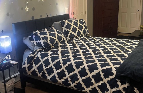 Macungie House | Rest and Relax! Near Dorney, Bear Creek skiing, PPL, ABE, and much more!!!