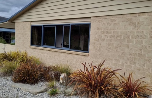 Lowburn House | Rest your head on our four poster bed or hit the bike trail instead.