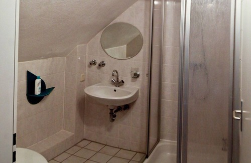 Lanke House | Restaurant & Pension Bellevue