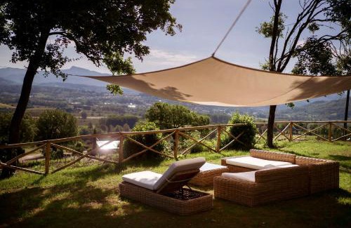 Porrena House | Restored Farmhouse In Tuscan Casentino Hills