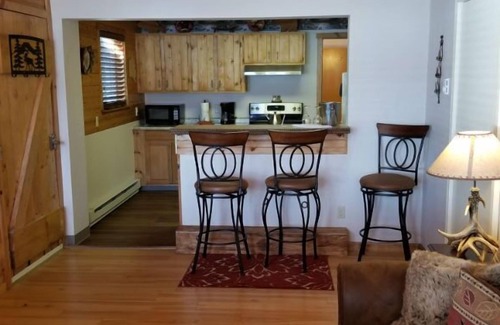 Lowell Point Cabin | Resurrection Lodge on the Bay