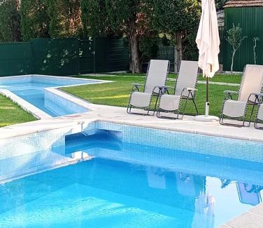 Sangalhos Bed & Breakfast | Retiro dos Cedros - Quarto Vinhas