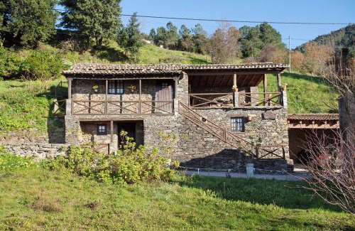 Lousa House | Retiro Rústico Sereno Na Natureza