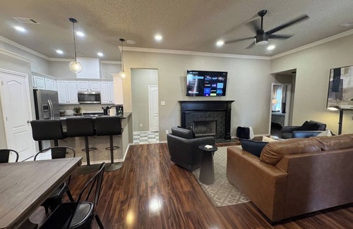 Lubbock House | Retreat at Oak Terrace