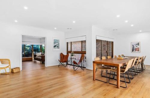 Yarrawonga House | Retreat House