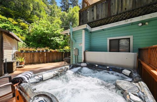 Monte Rio House | Retreat to Stella Maris Soul Spa by the Russian River