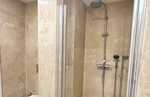 Bagcilar Apartment | Retreat to Stylish 1BR 1BA Apartment w/Free Wi-fi