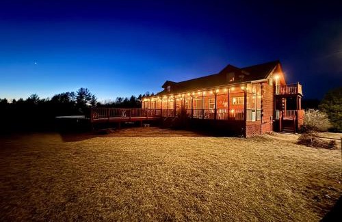 Mauston House | Revilo Moose Ridge Mauston