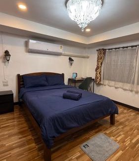 Talat Khwan House | Rewadee House