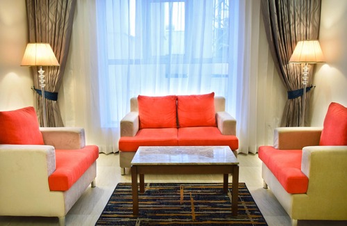 Yeshwanthpur Hotel | RG Royal Hotel and Convention