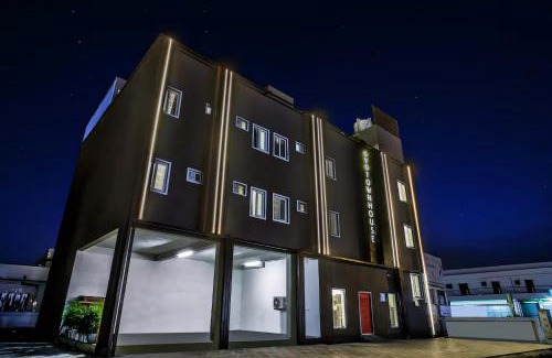 Thoraipakkam Hotel | RG SUITES Xotel OMR THORAIPAKKAM