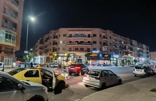 Douar Sidi Youssef Ben Ali Apartment | Riad Arfoud appartement haut standing 3 chambres avec piscine à gueliz nord