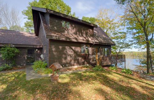 Mikana House | Rice Lake Cabin Retreat with Red Cedar Lake Access!