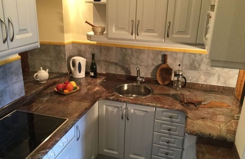 Basieda Apartment | Richard and Suzanne Aparment cozy with an incredible views, quiet Valley.