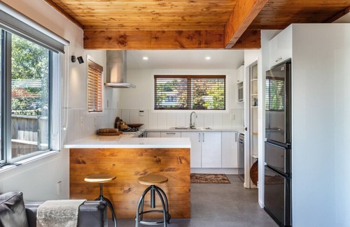 Richmond Heights House | Richmond Heights Retreat - Perfect for families