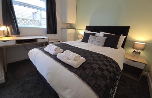 Bristol House | Ridgehill House by Cliftonvalley Apartments