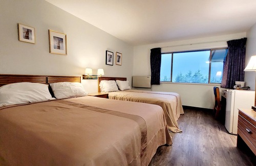 Gold River Hotel | Ridgeview Motor Inn