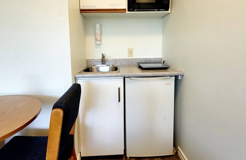 Gold River Hotel | Ridgeview Motor Inn