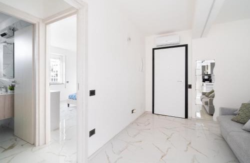 Sarnico Apartment | Rifugio Elegante a due passi dal Lago - Free Wifi Giardino e AC