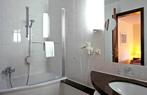 Diedrichshagen Hotel | Ringhotel Warnemünder Hof