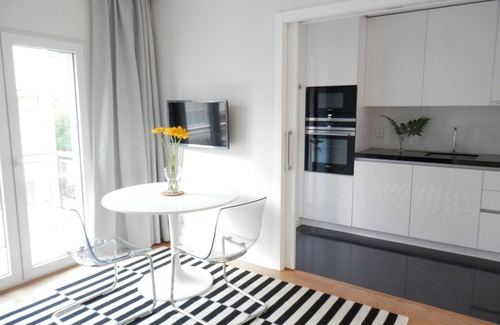 Santo Amaro Apartment | Ripple - near Congress Centre & River- A/C, swimming, pool, secure parking