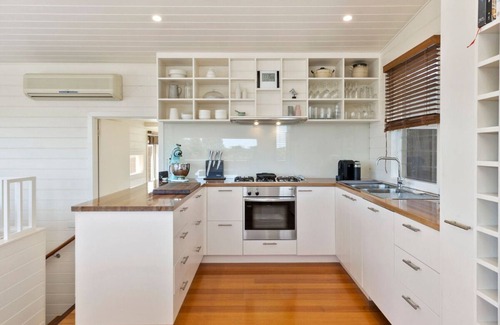 Point Lonsdale House | Ripview in Old Lonnie